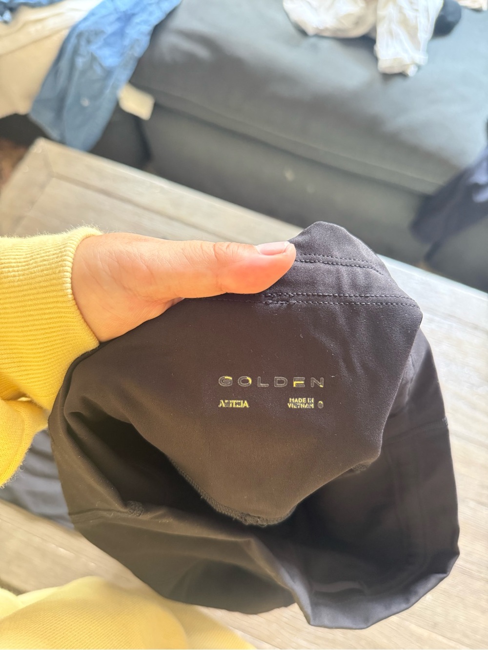 Black High-Waist Aritzia  Leggings - Picture 4 of 4